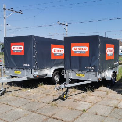 Aanhangwagen enkel-asser met huif